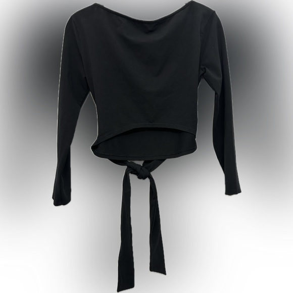 Lovers + Friends Tie Back Top | Black - Picture 6 of 9